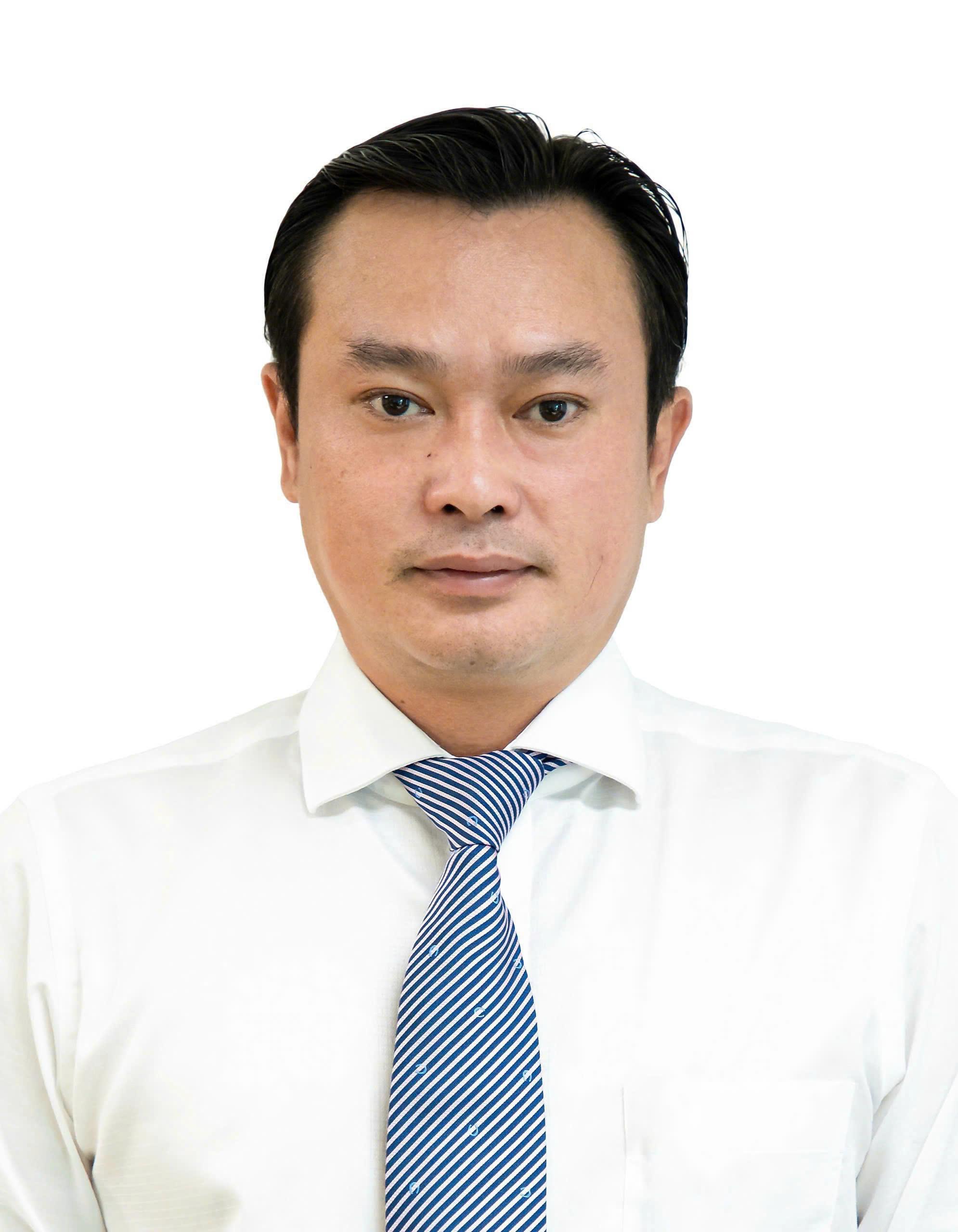 ÔNG HỒ VIẾT TRUNG
